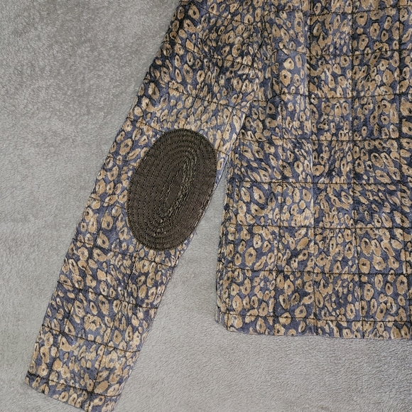 Aritzia Wilfred quilted jacket size 2 - Picture 12 of 16